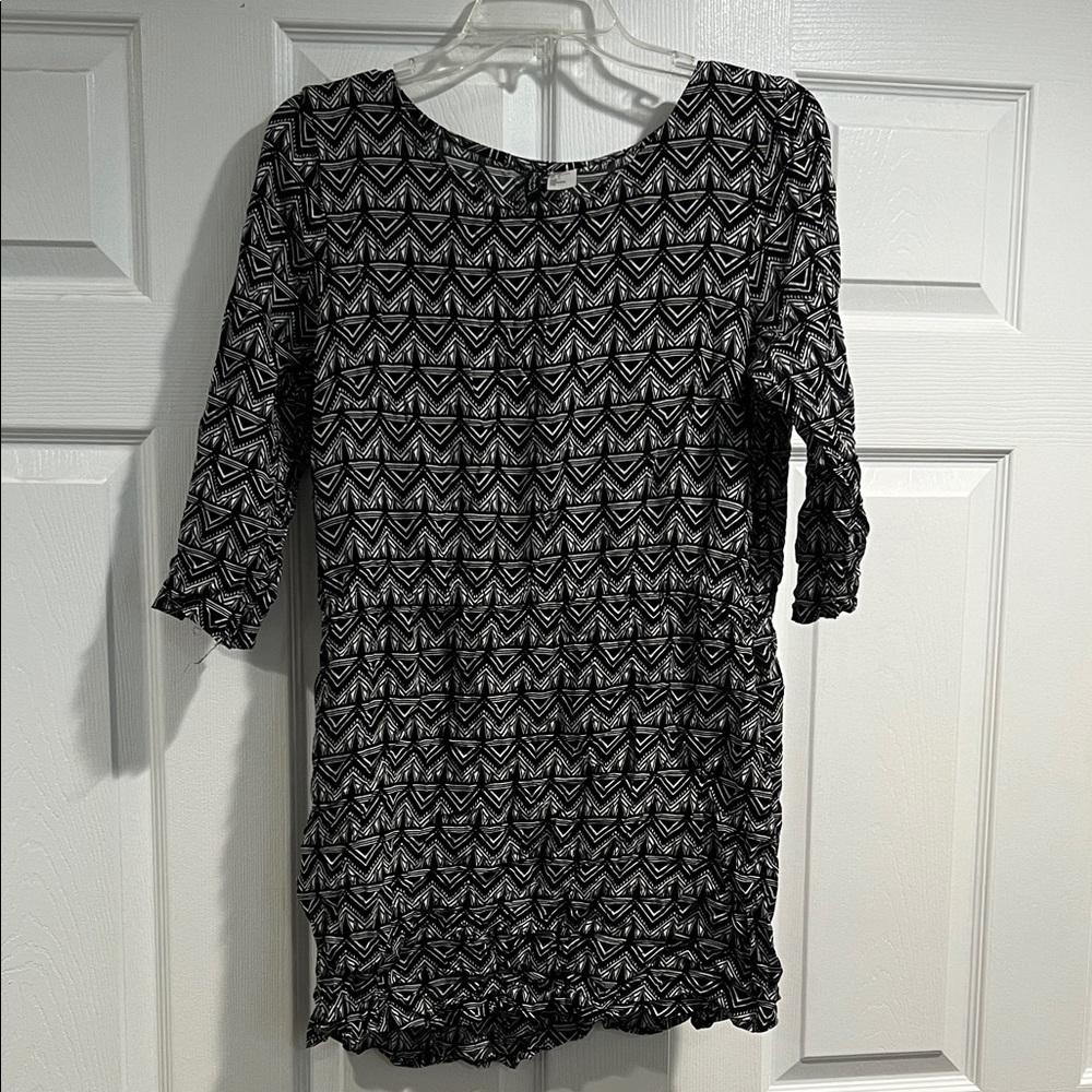 H&M Monochrome Geometric Dress
